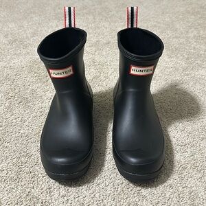 Hunter Black Short Rain Boots